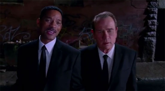 MEN IN BLACK 3 - Official Trailer - In Theaters 5-25-12.mp4